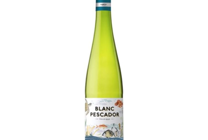 blanc pescador do, hiszpańskie wino musujące, Vino de Aguja,  Perelada Blanc Pescador, Empordà DO Macabeo, Xarel.lo i Parellada, wino wytrawne , wino białe , wino na lato, sklep z winem , internetowy sklep z winem , najlepsze wino , najlepszy wybór